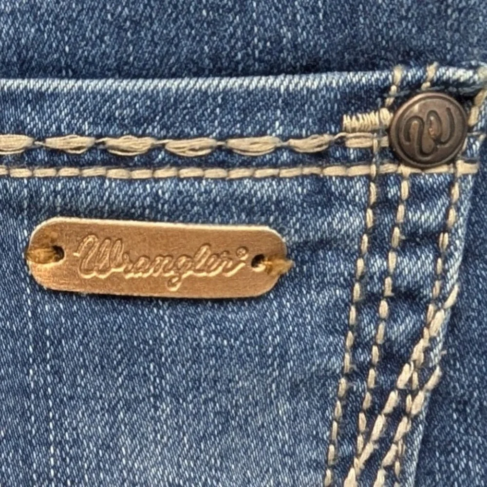 Wrangler‎ Bootcut Jeans Womens 7/8 x 32 Blue Medium Wash Stretch Denim 1009MWZJD